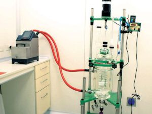 Garantía. En sus instalaciones, Chinfield cuenta con el equipamiento para segurar la calidad de sus productos.