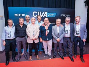 Representantes de Cadisvet. Gustavo Muñoz, Alberto Paz Polito, Roberto Bogliolo, Daniel Della Schiava, Jorge Lewis, Daniel Otamendi, Osvaldo Fraga, Rubén Filiel y Javier Esteban.