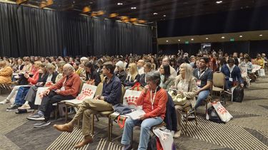 Motivar | Congreso AAMeFe 2025 (6)