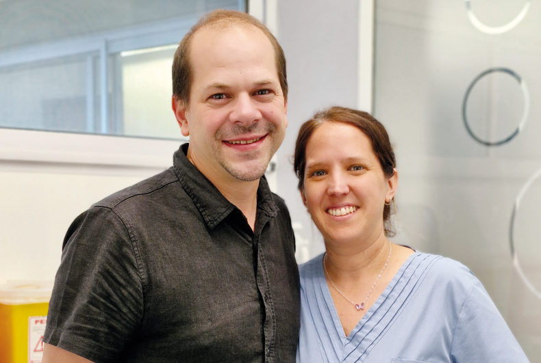 VetOncología fue creada en 2019 por Matías Tellado y su esposa, Laura Pisano, ambos especialistas en oncología veterinaria.