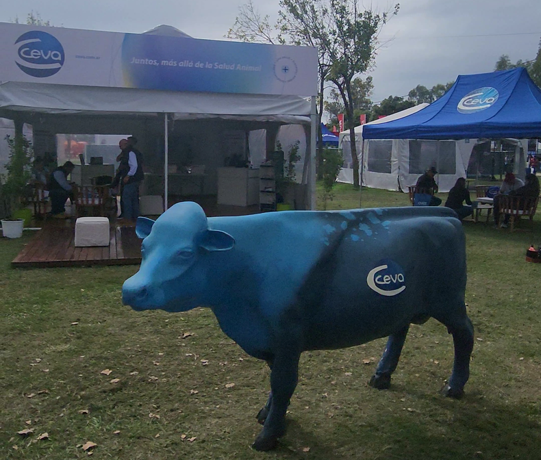 Ceva llevó a TodoLáctea la campaña Folirec y presentó distintos kit reproductivos.