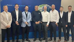 El equipo de Vetanco en la exhibición anual más grande del mundo de la proteína animal. El equipo de Vetanco en la exhibición anual más grande del mundo de la proteína animal.