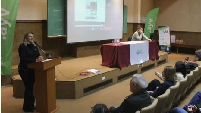 Jornadas veterinarias UNRC: educación continua en sanidad equina.