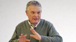 Vaca vacía y precios altos: ese es el dilema, según Canosa. Vaca vacía y precios altos: ese es el dilema, según Canosa.