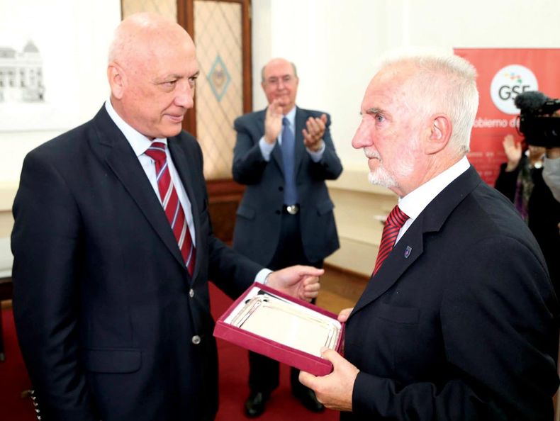 Foto Santa Fe ok.jpg