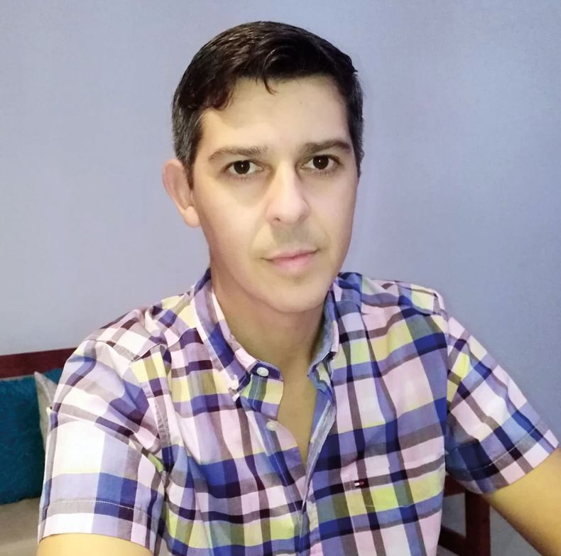 Garrapata Valenzuela.jpg