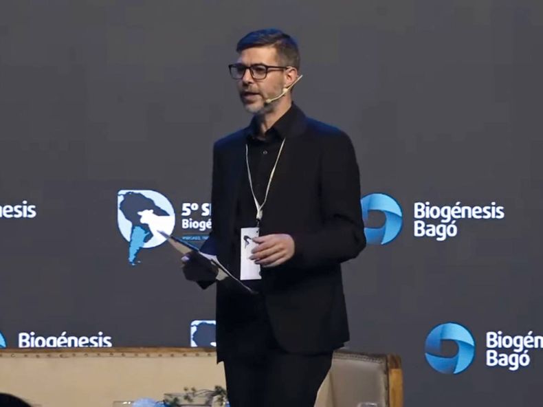 La conducción del evento a cargo del editor de nuestro medio, Luciano Aba.