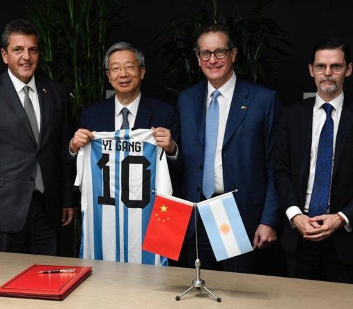 Exportaciones agroindustriales: Massa en su paso por China