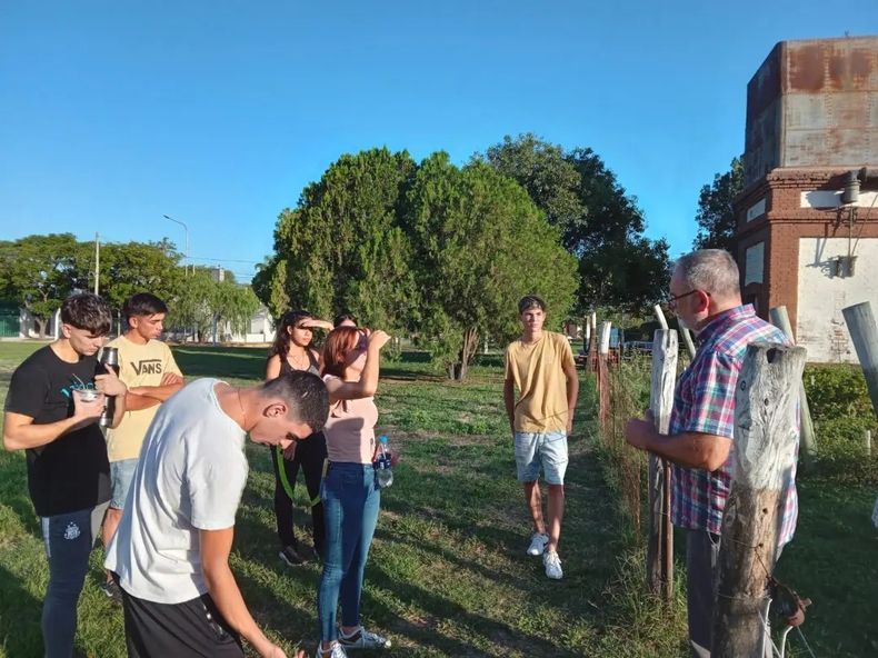 Los estudiantes de la tecnicatura recorrieron las Instalaciones de la ESIL y participaron de charlas con técnicos de la escuela y del INTA.