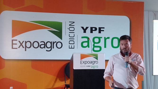 Saint Martin, asesor en Biogénesis Bagó, dio recomendaciones para mejorar la eficiencia en la cría de terneros.