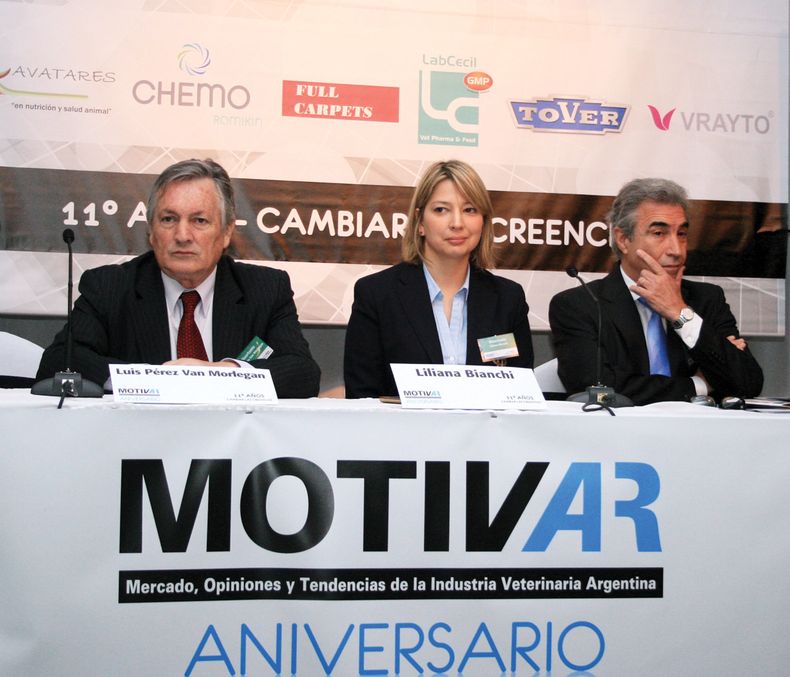 Foto aniversario panel.jpg
