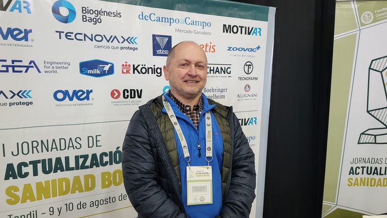 El MV Adrián Lifschitz asegura que la sarna bovina nunca estuvo erradicada en Argentina.