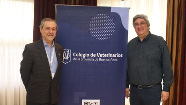 Osvaldo Rinaldi y Javier Rodríguez destacaron que la figura del veterinario de registro tiene que tener la capacitación, apoyo del colegio y, sobre todo, del ministerio.