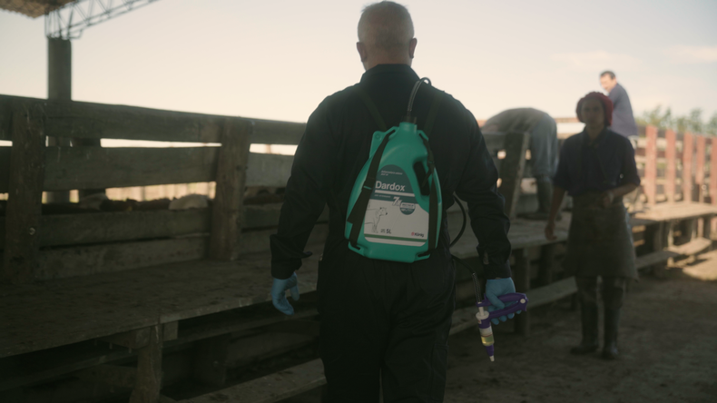 Dardox, un año liderando el control de sarna bovina.