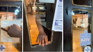 Así quedó el ingreso al local de Pagani tras las agresiones de una tutora.&nbsp;