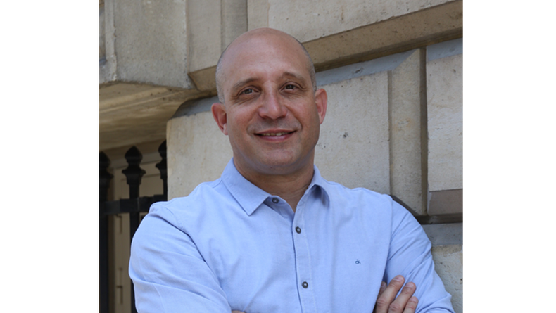 D’Alessio se desempeñaba como jefe adjunto del Departamento de Normas de la OMSA.