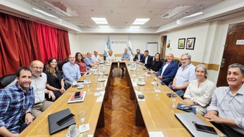 Del encuentro convocado por Senasa participaron entidades como FeVA y Fecovet.&nbsp;