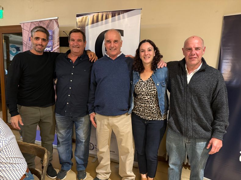 Matias Confalonieri, Osvaldo Melucci, Chiche Chayer, Belén Riccio, equipo del programa de Educación Continua.