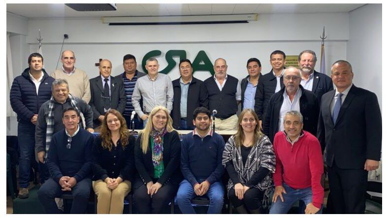 Los referentes hablaron de fiebre aftosa, brucelosis e influenza aviar.