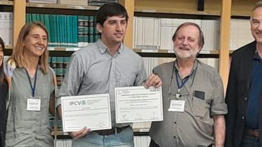 Nicolás Gatti, premiado por el IPCVA, tiene destacados antecedentes académicos, es investigador del INTA y profesor de la UCEMA.&nbsp;