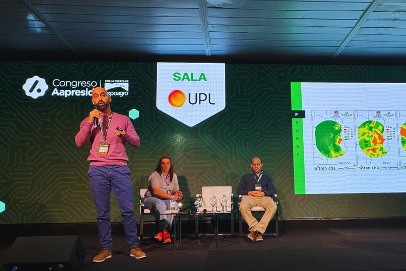 Académicos de Mar del Plata y especialistas del Conicet disertaron sobre cultivos y fertilidad.