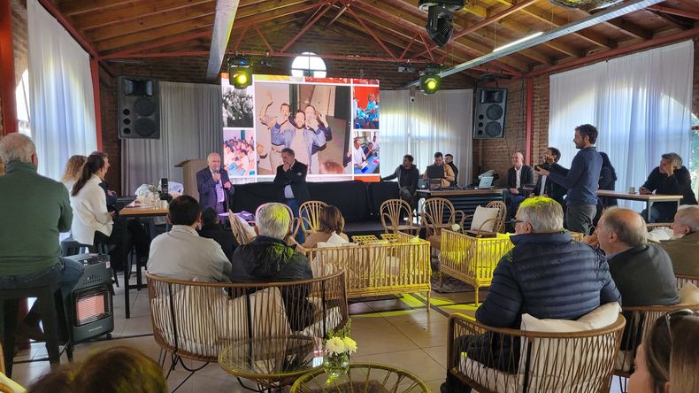 Fundadores de Laboratorio Azul celebraron 50 años de historia y compromiso.