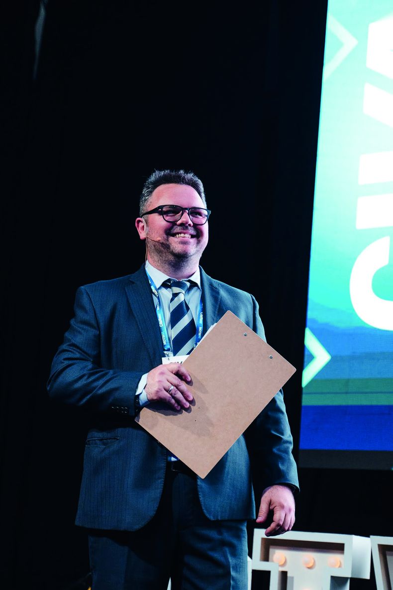 Nicolás de la Fuente destacó las inversiones realizadas por MOTIVAR, Mi Negocio Veterinario y SANI.