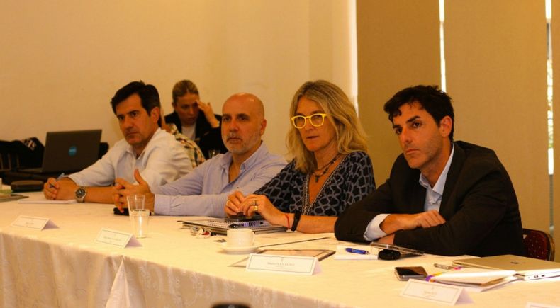 Entre las temáticas se destacaron la vacunación contra la brucelosis bovina, fiebre aftosa y adecuación de normativas.