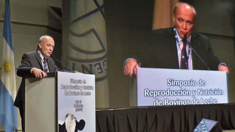 Mastellone1 Osvaldo Uhrich Director General de Mastellone Hnos.jpg