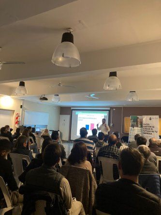 Grupo Cencerro vuelve a la carga con el curso de gestión anual, libre y gratuito, para productores agropecuarios.&nbsp;