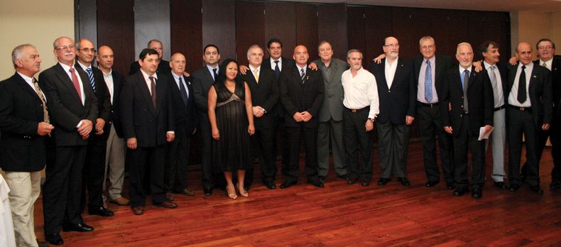 Foto presidentes FEVA.jpg