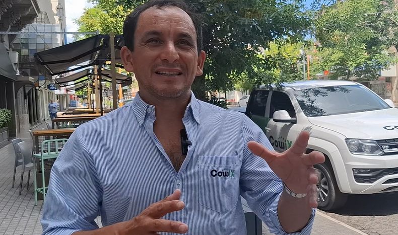 Pablo Acosta dio un adelanto de su taller sobre podología en la vaca lechera que dictará en TodoLáctea.