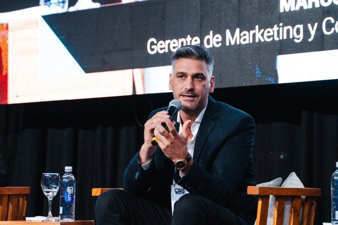 Gestión. Marcos Giordano es especialista en Dirección Comercial y Marketing, y gerente en Agroindustrias Baires.