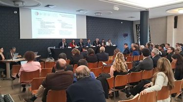 Del foro internacional de vacunación participan delegados de la OMSA y referentes globales.