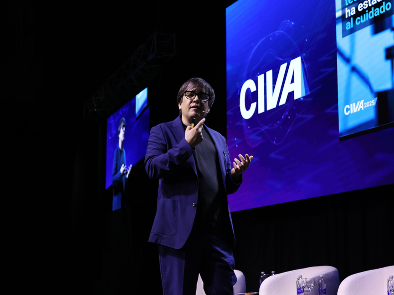 Tomás Balmaceda analizó el impacto de la inteligencia artificial en la salud animal.